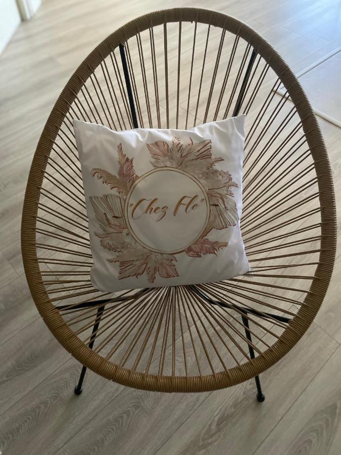 Apartament Chez Flo Awinion Zewnętrze zdjęcie